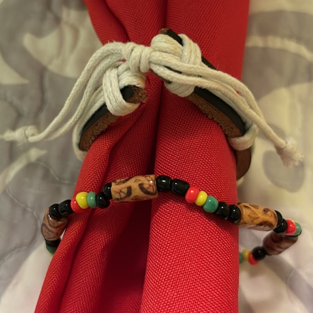 Elephant bracelet duo - Picture 2 of 4